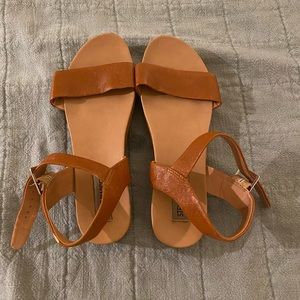 Steve Madden 1inch heel sandal